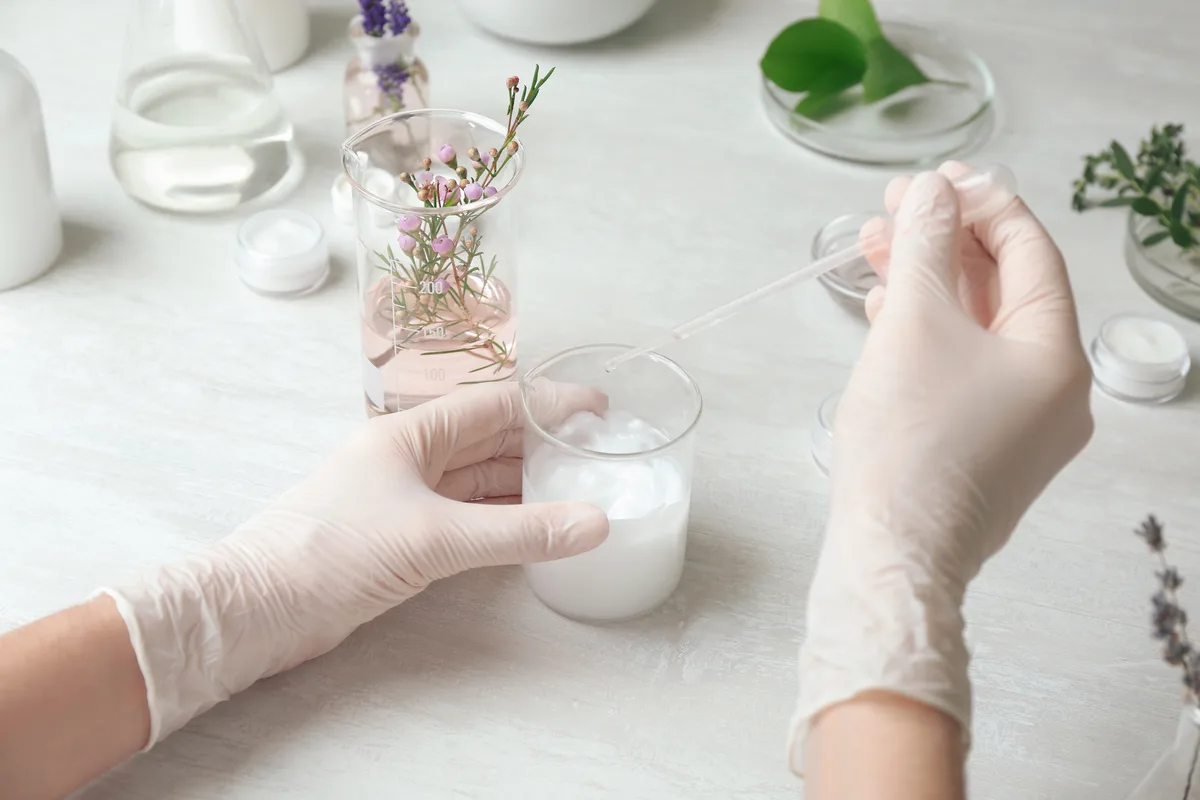 Preparação de formulação cosmética em laboratório